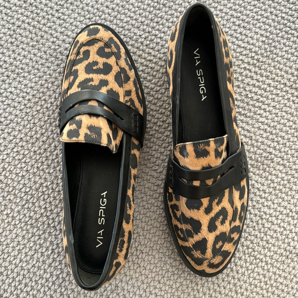 BRAND NEW VIA SPIGA LEOPARD LOAFERS 7.5